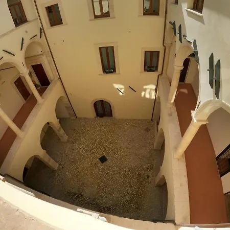 Holiday home Tiny House Alferi L'Aquila